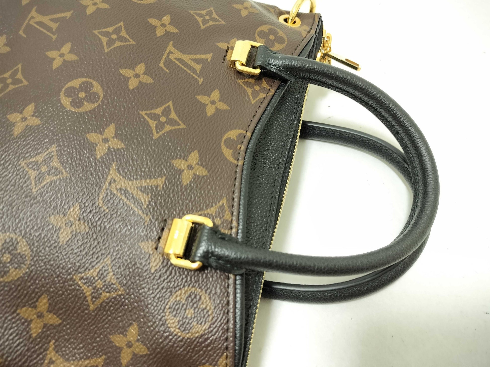 LOUIS VUITTON Monogram Pallas BB M42960 Handbag