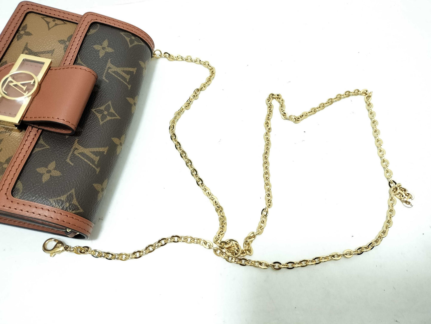 LOUIS VUITTON Portefeuille Dauphine M68746 Shoulder Bag