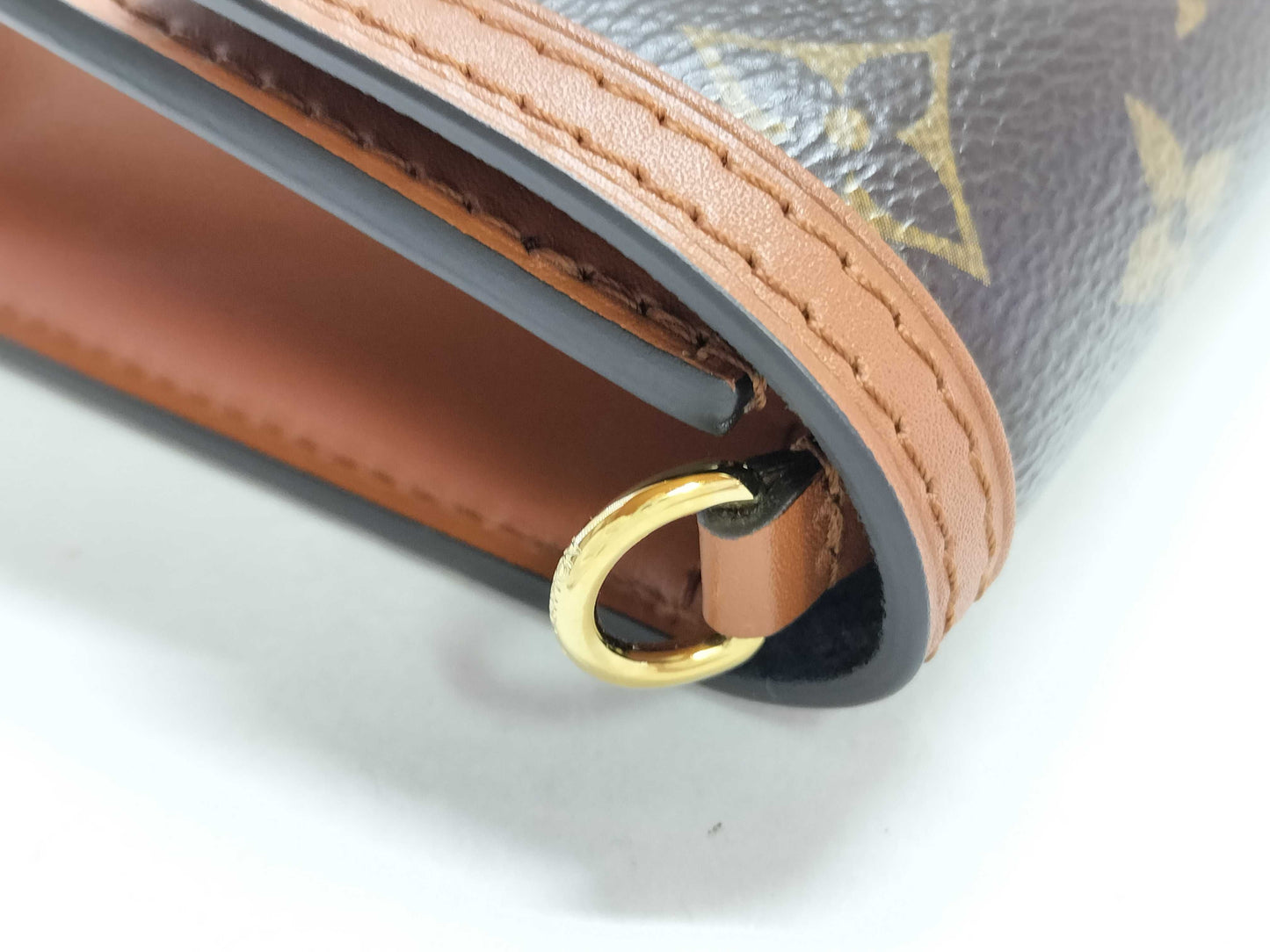 LOUIS VUITTON Monogram Porte-Feuille-Dauphine M68746 Shoulder Bag