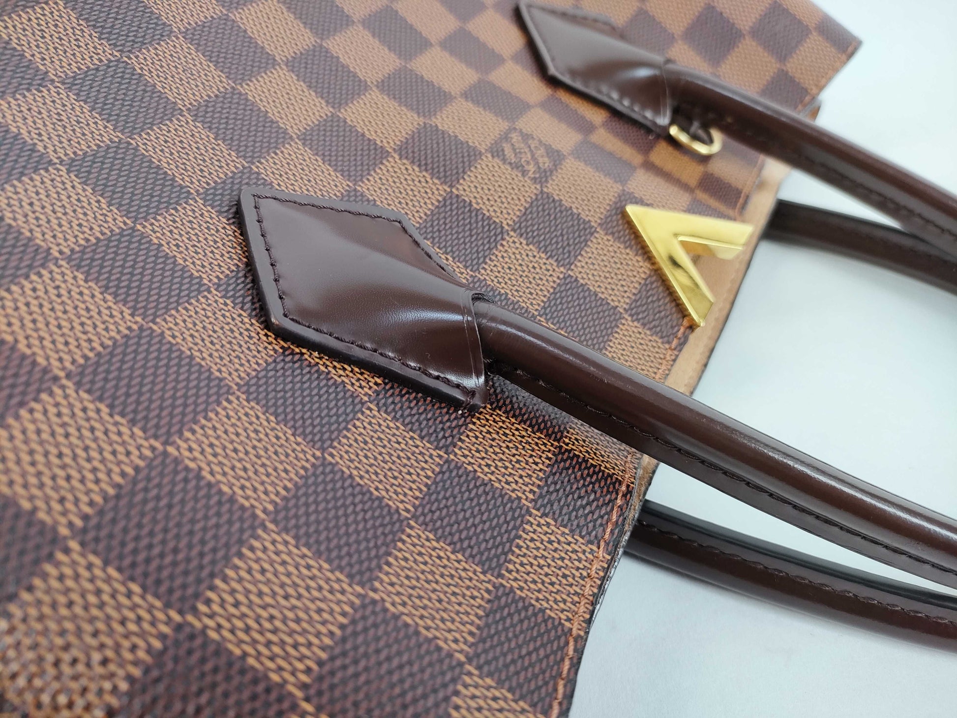 LOUIS VUITTON Damier Louis Vuitton Damier Kensington Handbag with G Fittings ST DU2106 Tote Bag