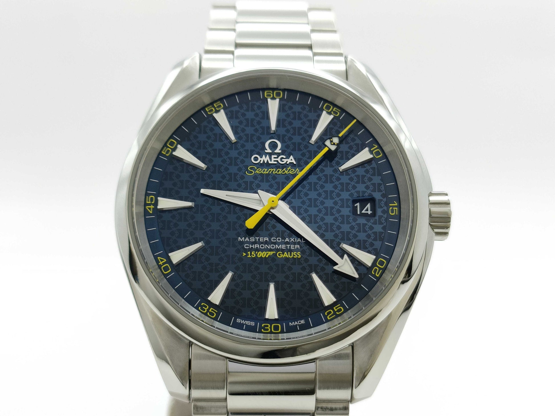 OMEGA Seamaster Aqua Terra James Bond 007 Limited 231.10.42.21.03.004 87617872 Navy Dial Automatic Men's Watch