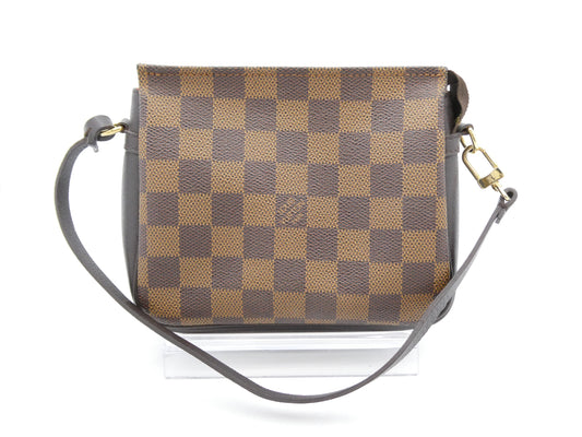 LOUIS VUITTON Damier Truth Makeup Handbag