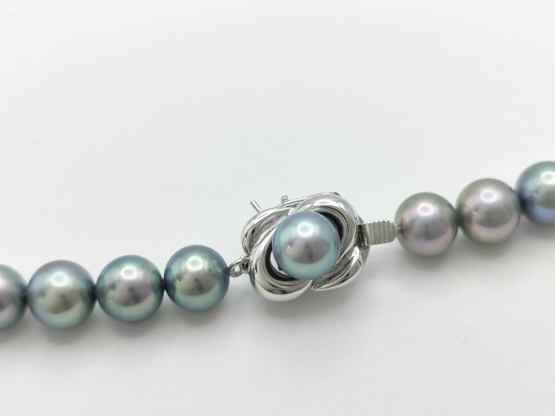 TASAKI Pearl Diameter Approx. 7.0-7.4mm SV 31.9g Necklace