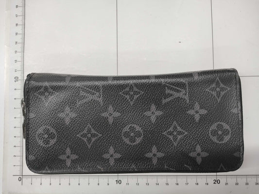 LOUIS VUITTON Louis Vuitton Eclipse Zippy Vertical 2018 SV Hardware GI4198 Wallet