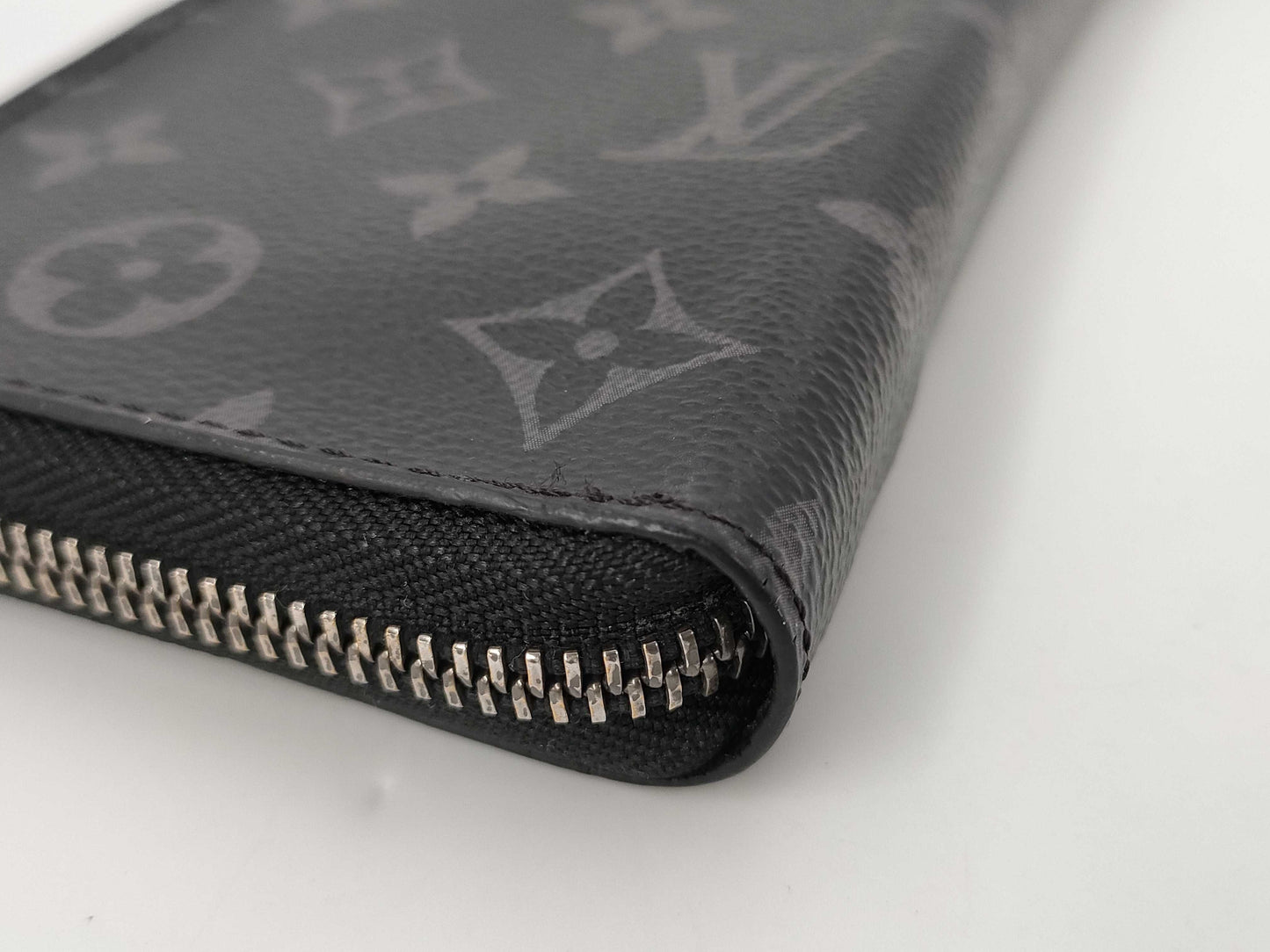 LOUIS VUITTON Louis Vuitton Eclipse Zippy Vertical 2018 SV Hardware GI4198 Wallet