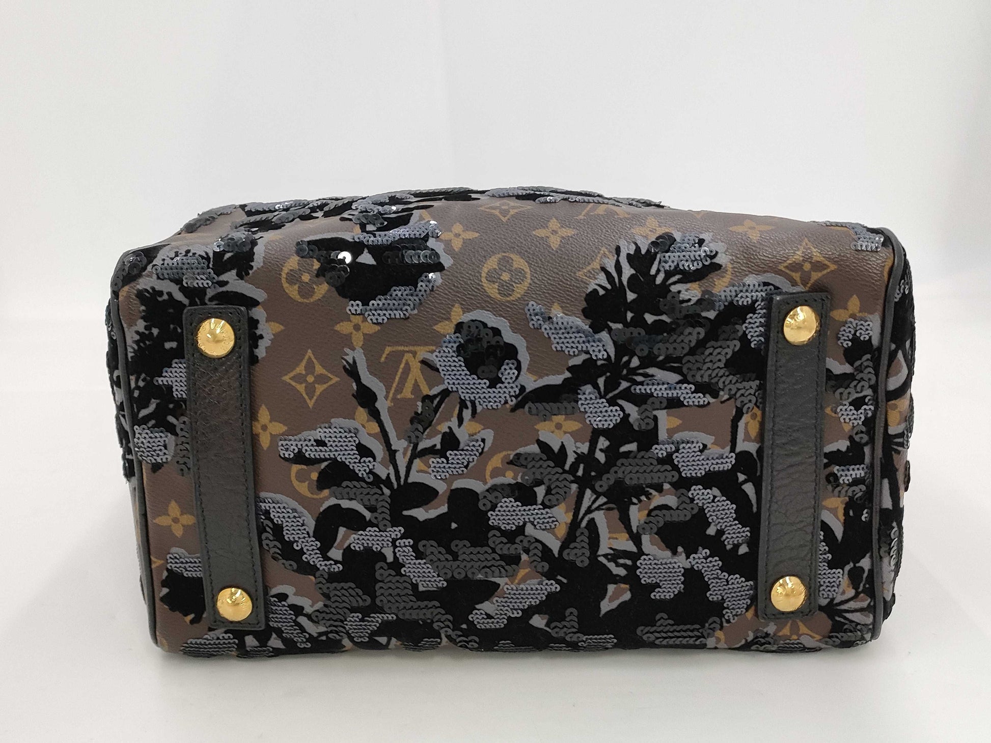 LOUIS VUITTON Louis Vuitton Speedy 25 Handbag