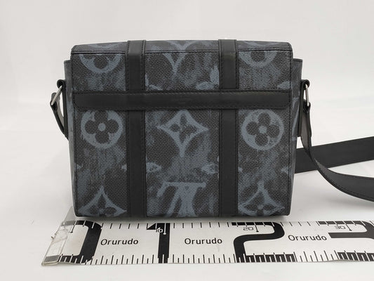 LOUIS VUITTON Louis Vuitton Soft Trunk Phone Box Shoulder Bag