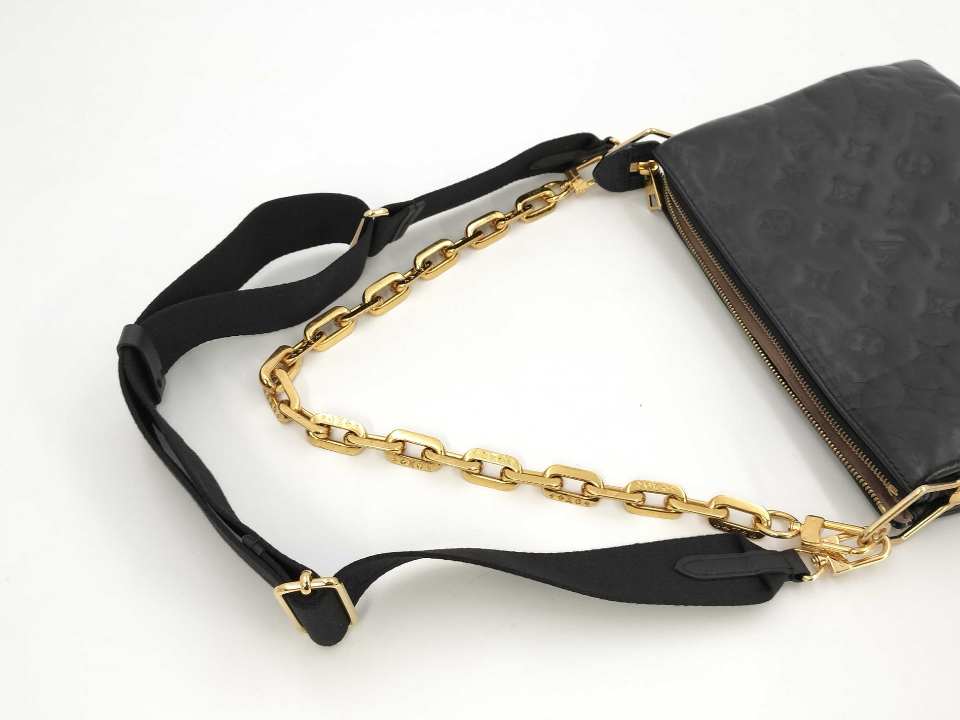LOUIS VUITTON Louis Vuitton Pochette Coussin Shoulder Bag