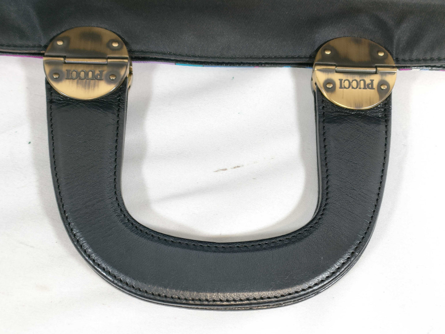 Petch Bag Handbag