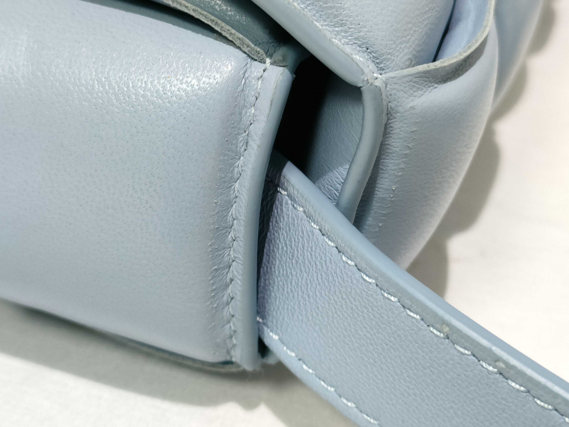 BOTTEGA VENETA Padded Cassette Bag Shoulder Bag