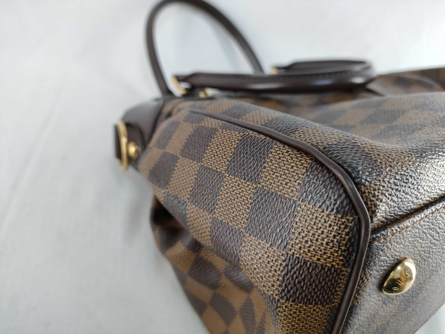 LOUIS VUITTON Damier Louis Vuitton Damier Hand Shoulder Bag and Handbag