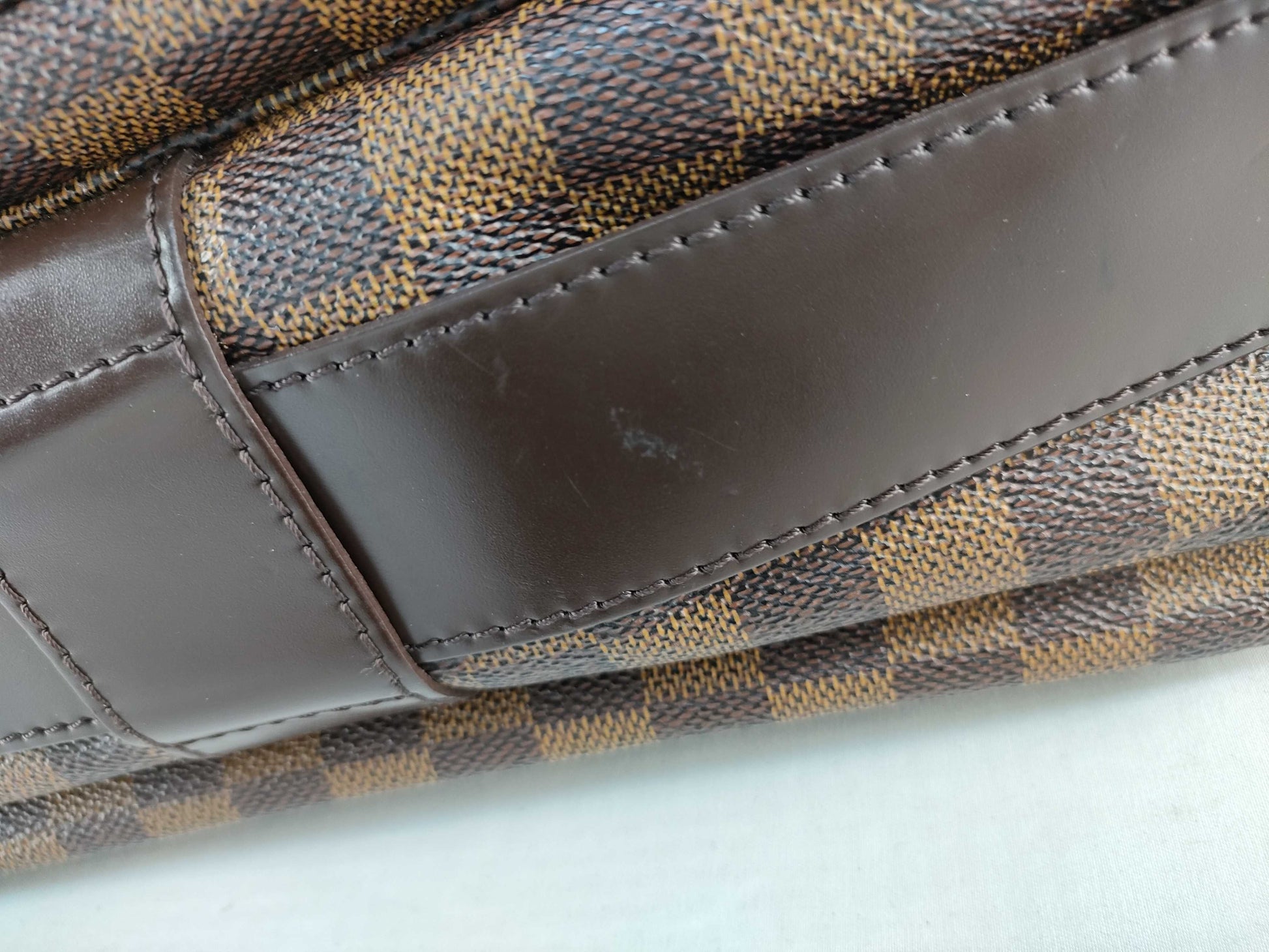 LOUIS VUITTON Damier Louis Vuitton Damier Shoulder Bag Shoulder Bag