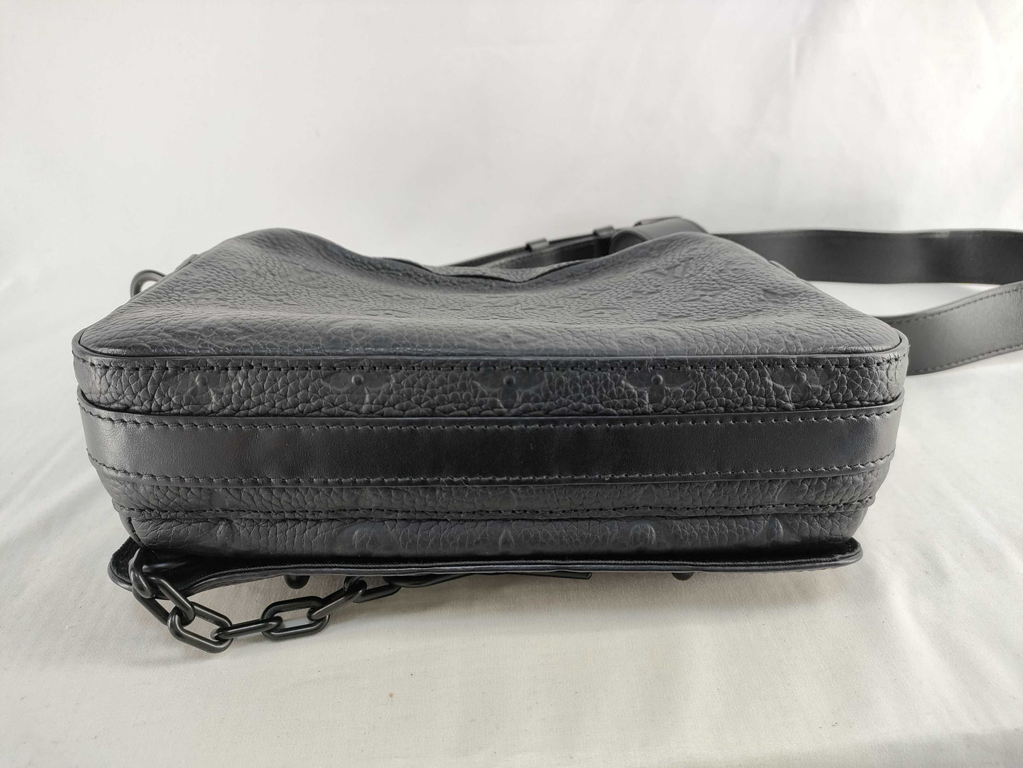LOUIS VUITTON Monogram Unplanted Louis Vuitton Message Shoulder Bag Shoulder Bag