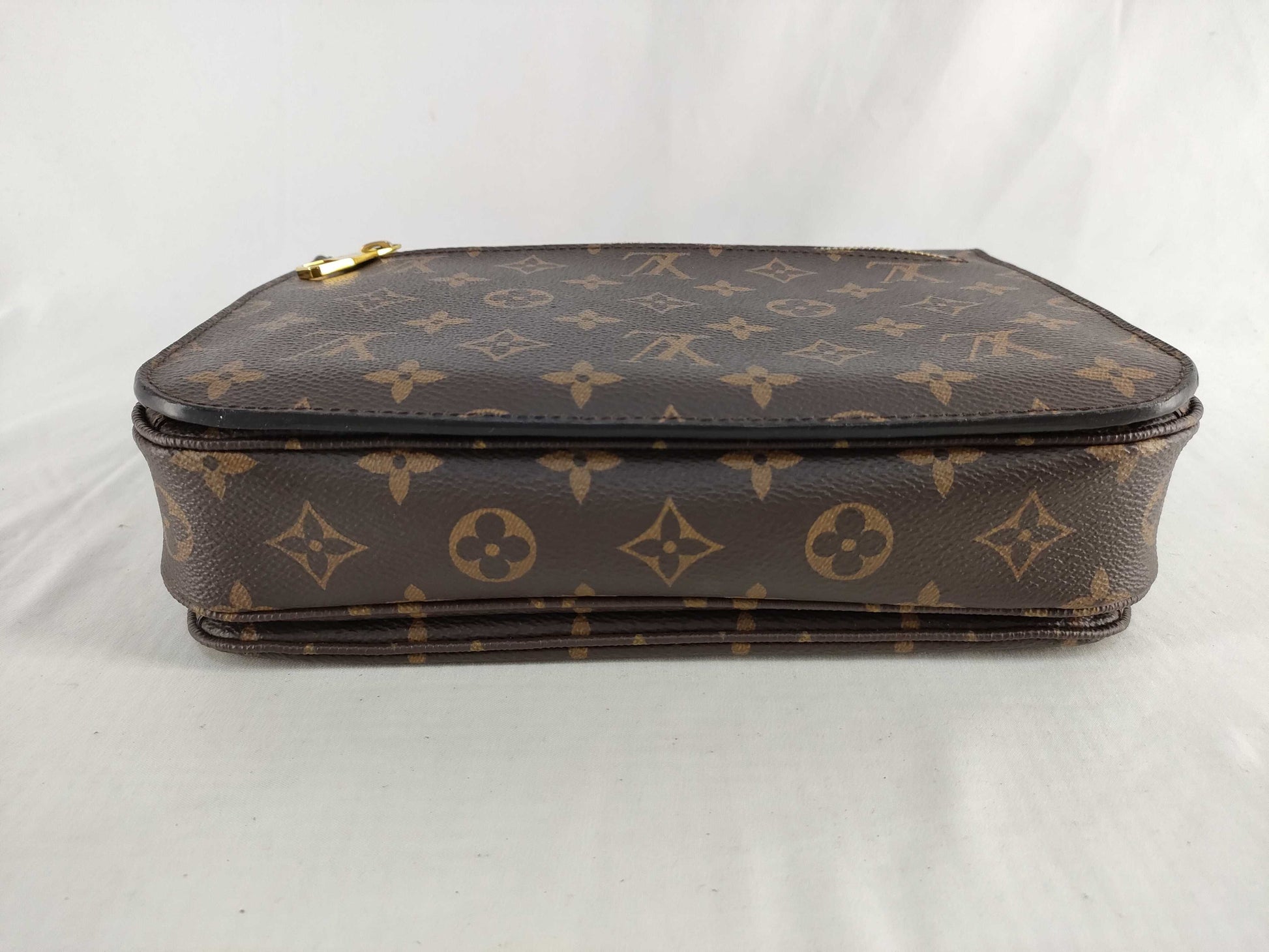 LOUIS VUITTON Monogram Louis Vuitton Message Shoulder Bag Shoulder Bag