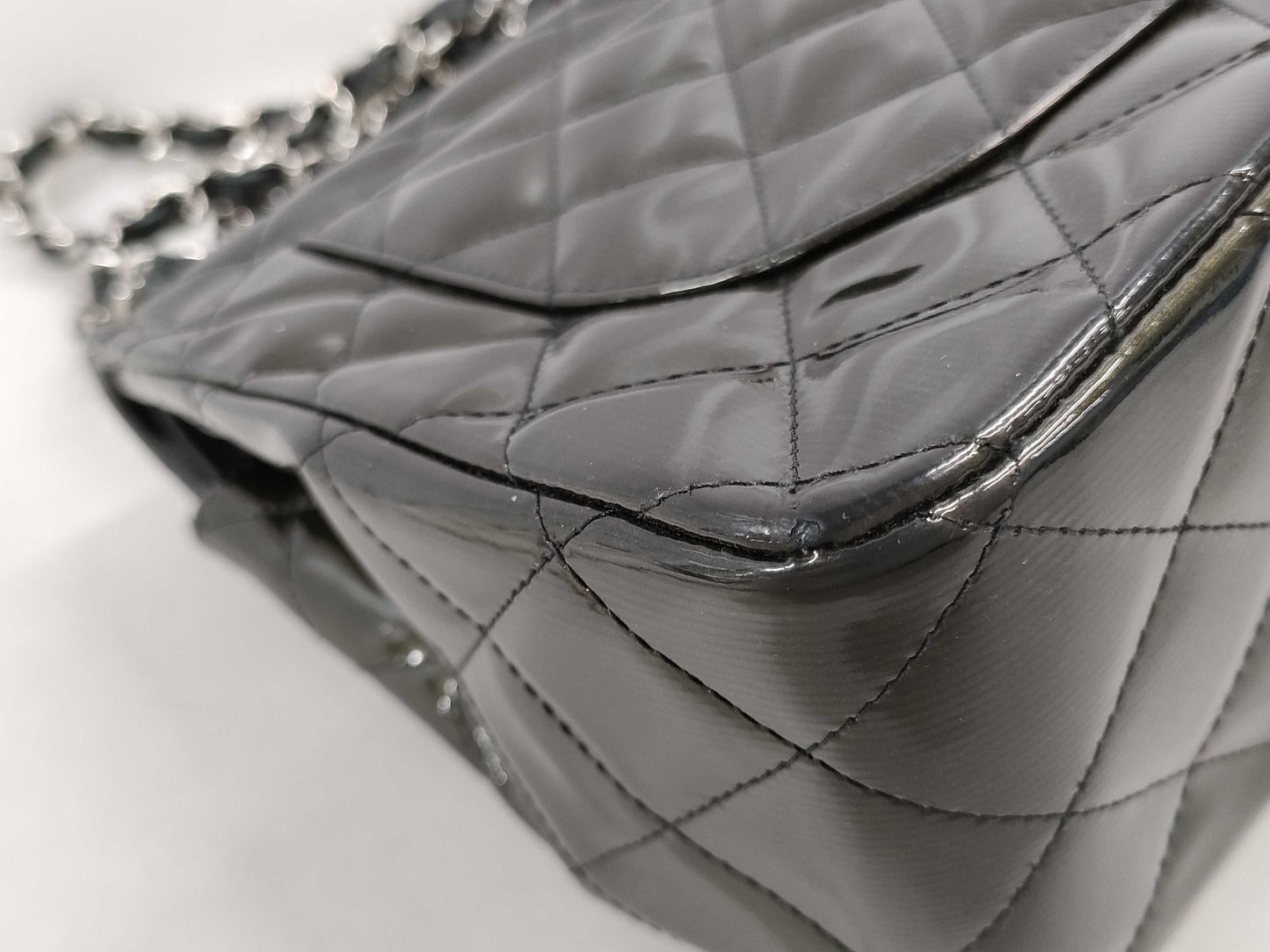 CHANEL Matelasse Shoulder Bag Shoulder Bag