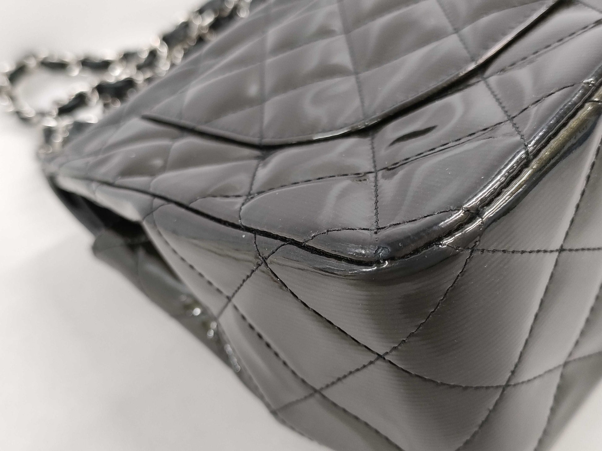 CHANEL Matelasse Shoulder Bag Shoulder Bag