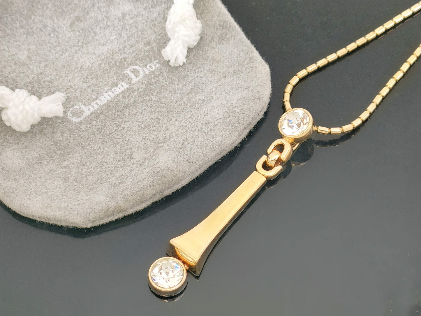 Dior Christian Dior, gold-colored, motif with large rhinestones, pendant, necklace, made of Germany, 17.4g necklace
