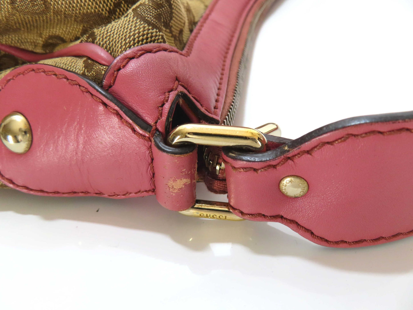 GUCCI GG Canvas GUCCI Soukie GG Canvas Handbag Handbag