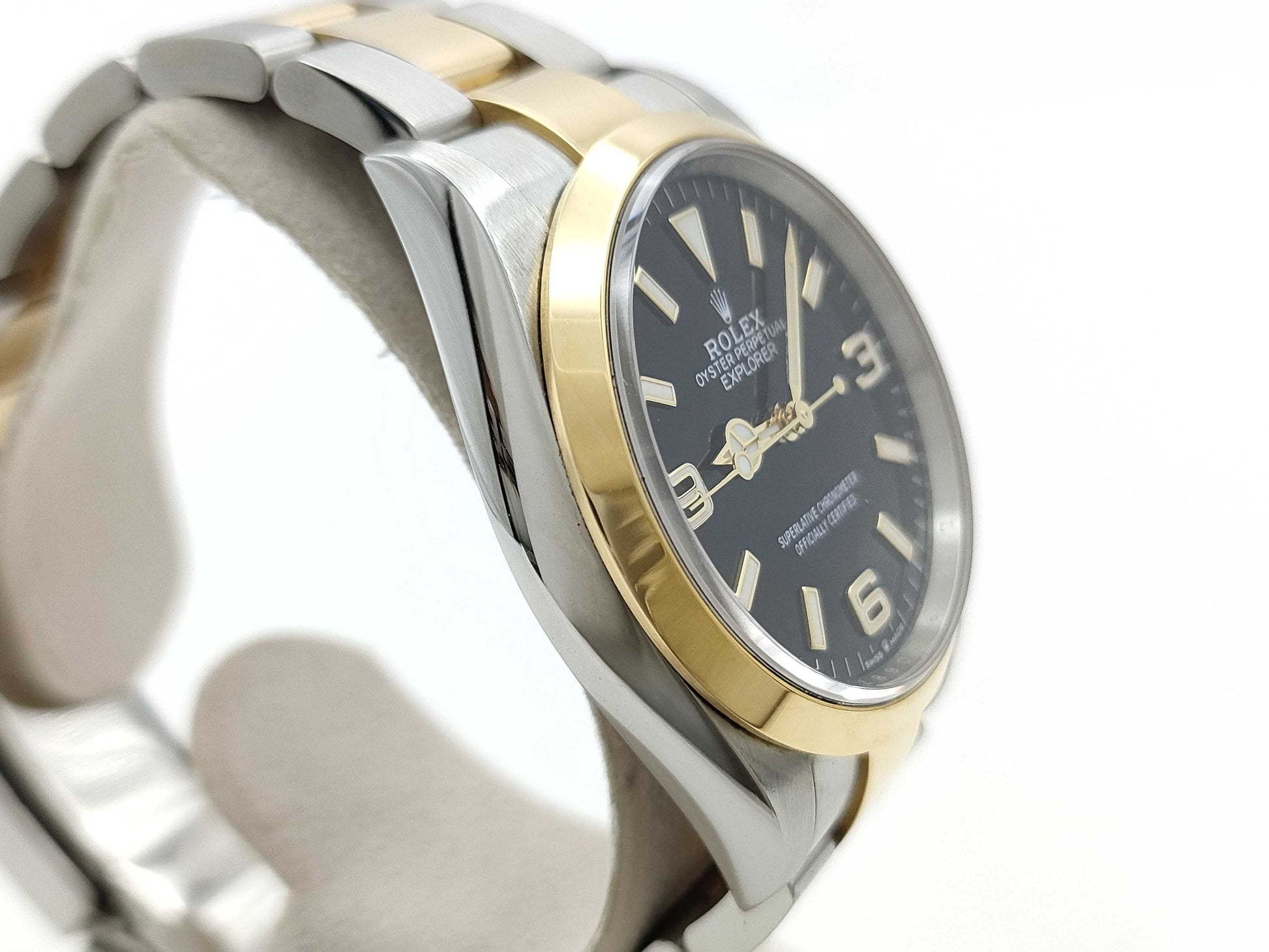 ROLEX 124273 R97S0687 Black Dial Men's Watch