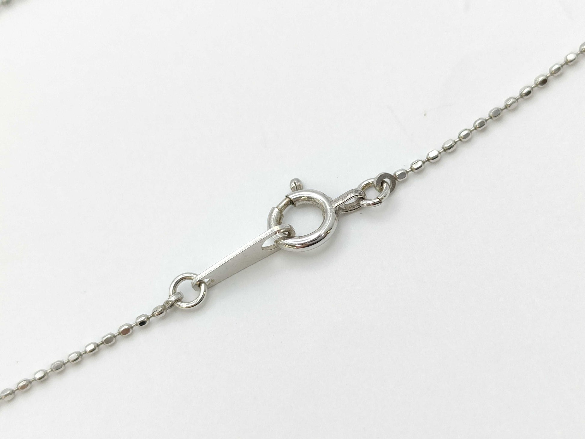 Colored Stone Transparent Stone K10 2.0g Necklace