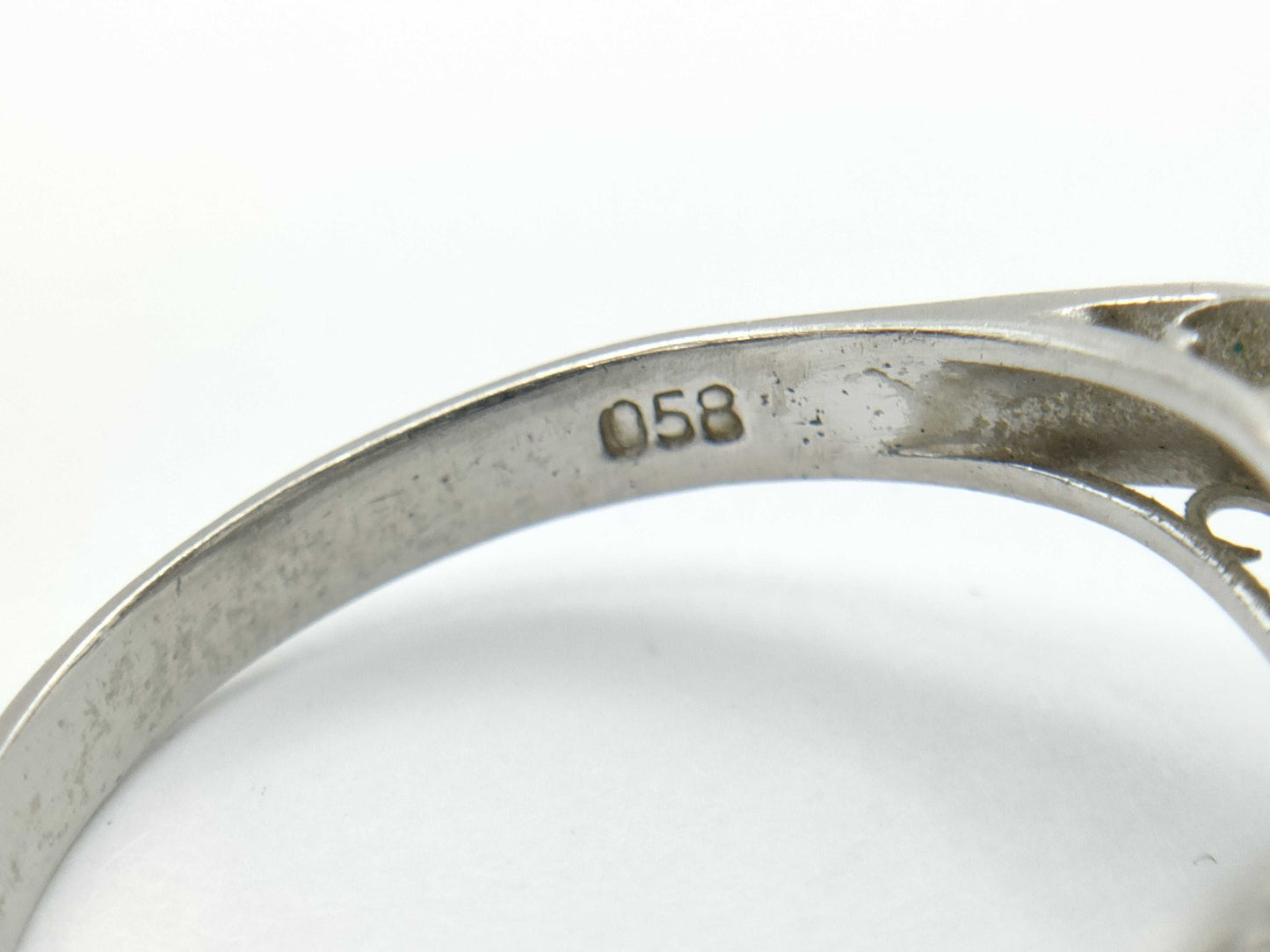 D0.58ct Pt900 3.9g Ring