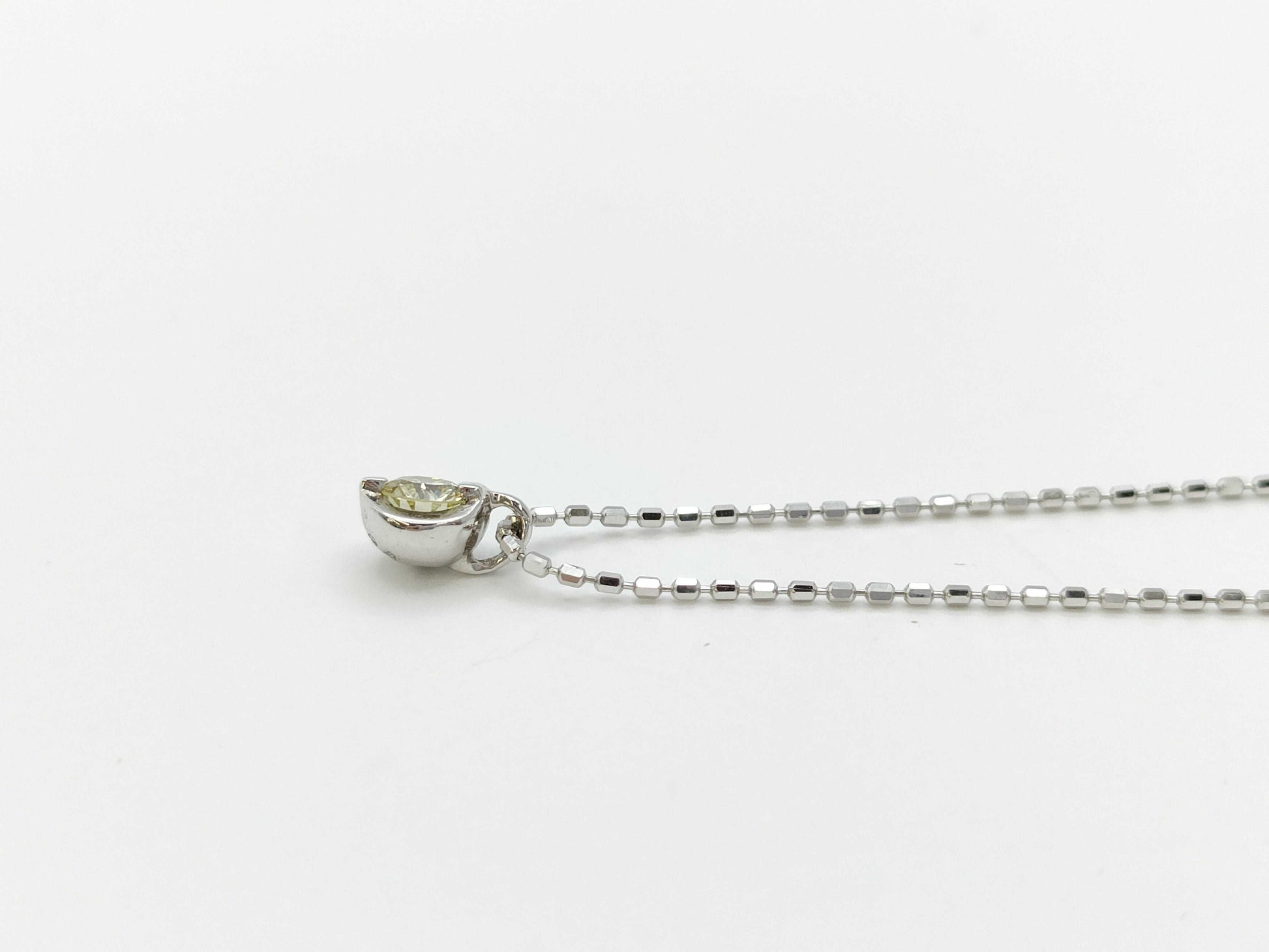 D0.10ct K10WG 1.2g Necklace