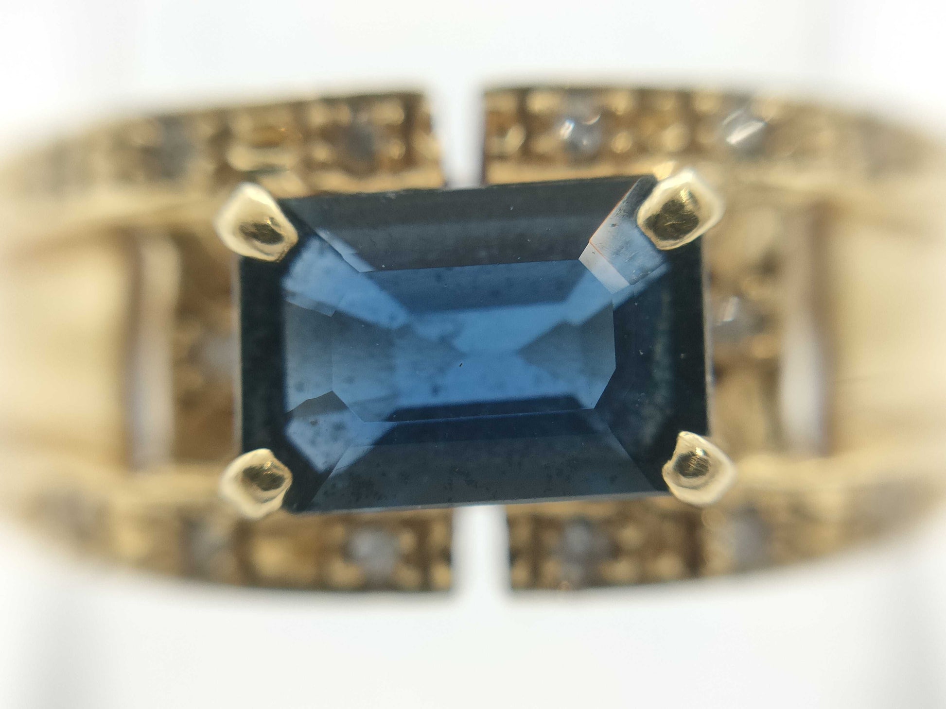 Colored Stone D0.07ct K18 3.4g Ring