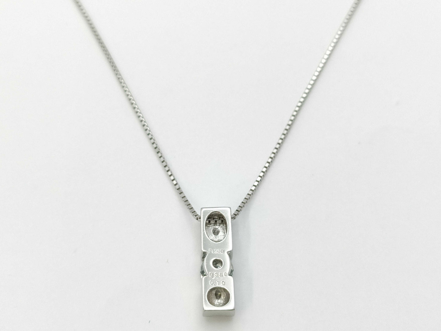 D0.358/0.10ct Pt900/850 4.4g Necklace