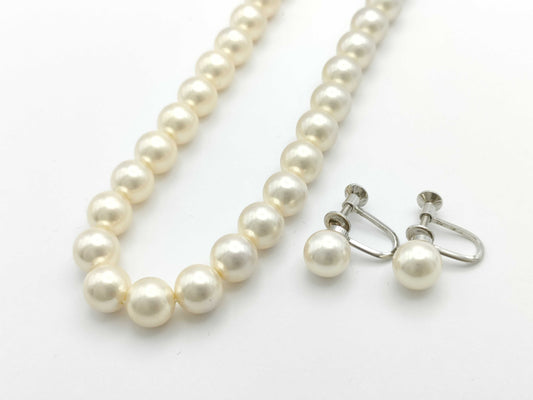 Faux Pearl SV 45.4g Necklace