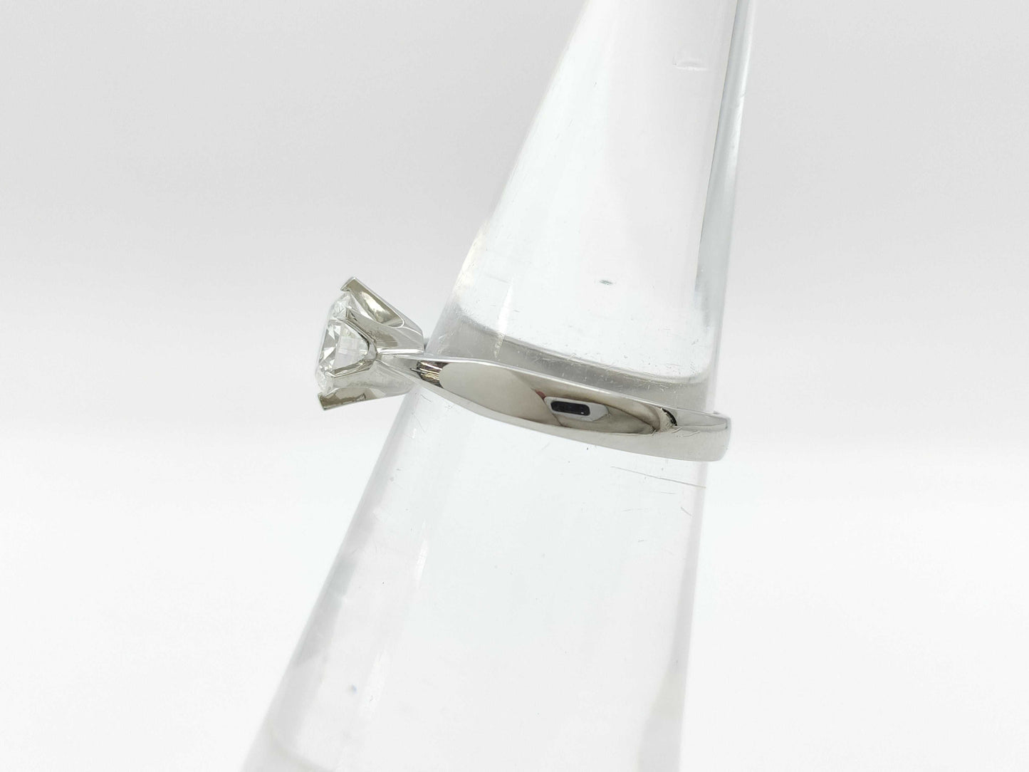 D0.63ct Pt900 3.8g Ring