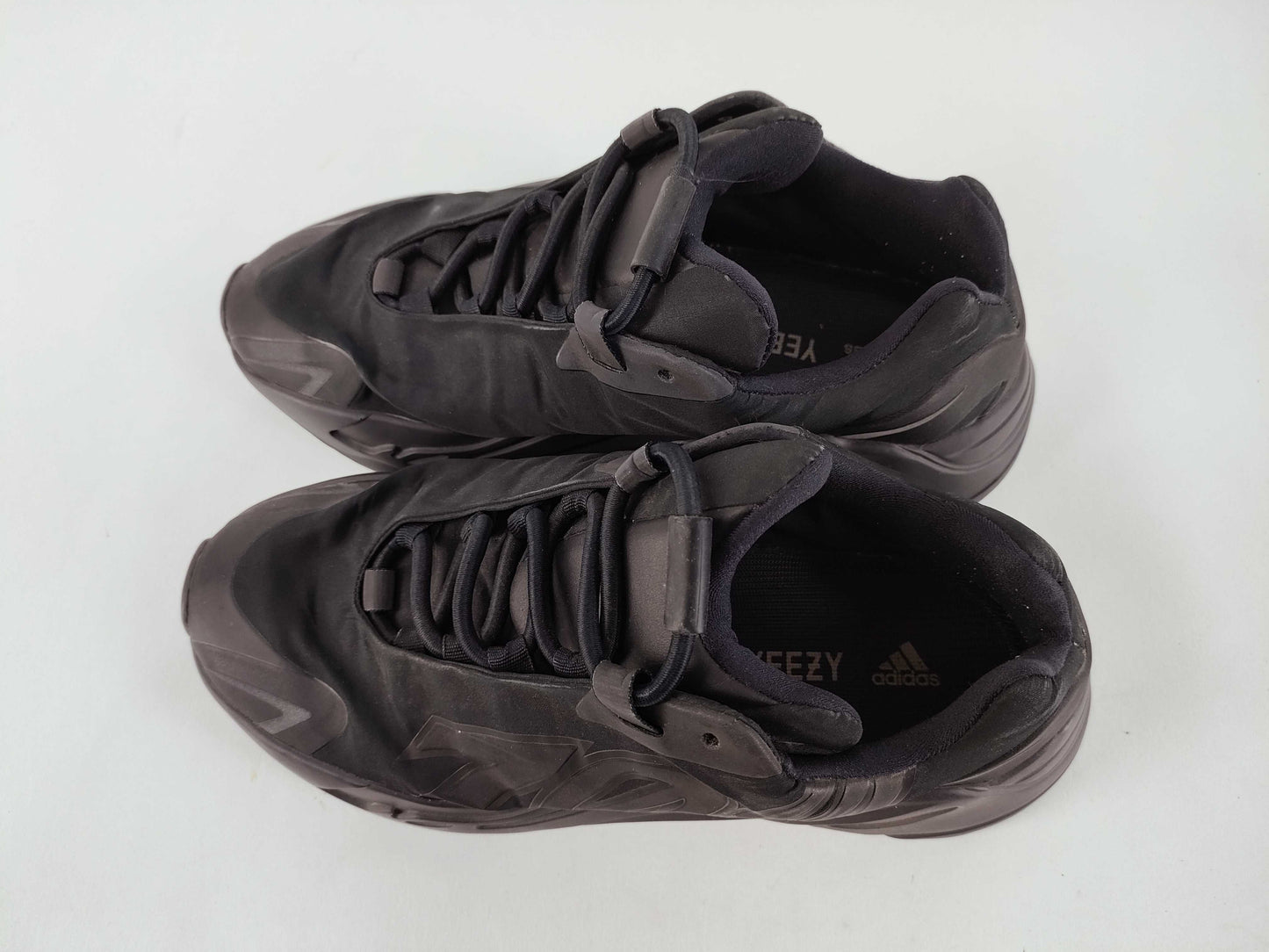 adidas YEEZY Easy Boost 700 MNVM Sneakers Black Size 24.5cm Sneakers