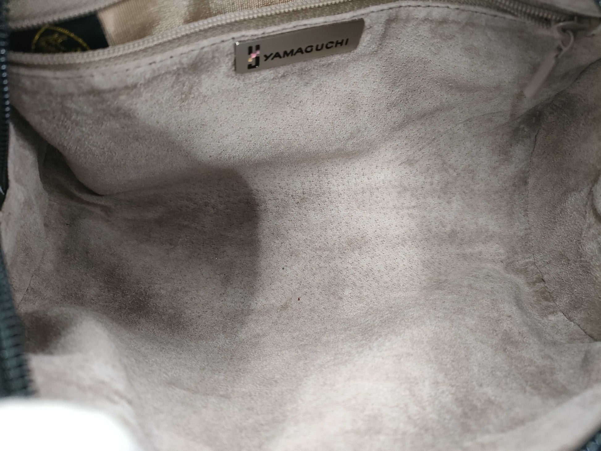 Yamaguchi Ostrich Handbag