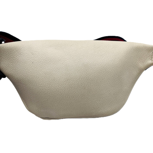 GUCCI Gucci Gucci Logo Waist Bag Waist Bag