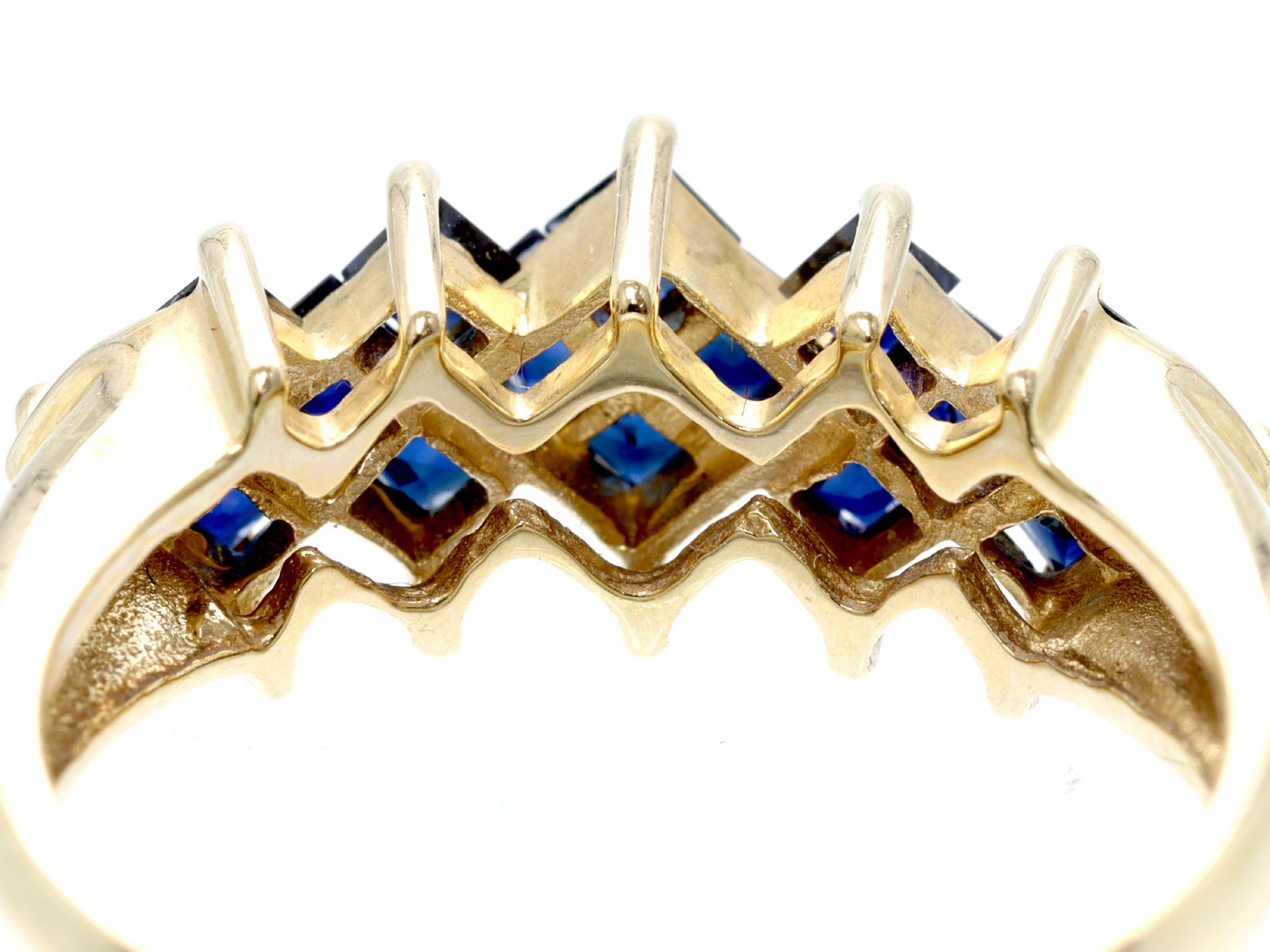 Sapphire K10 2.7g Ring
