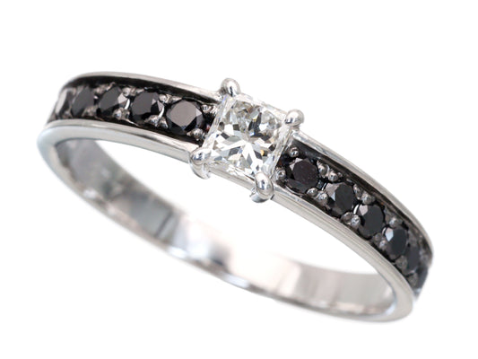 D0.277ct BLKD0.31ct K18WG 2.0g Ring