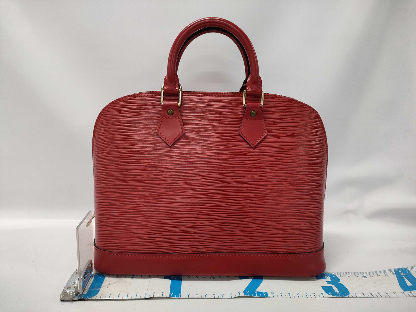 LOUIS VUITTON Epi Alma Handbag