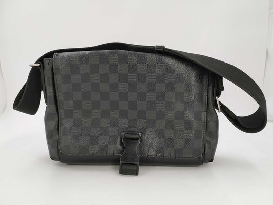 LOUIS VUITTON Louis Vuitton Damier Grafitte Messenger PM Shoulder Bag