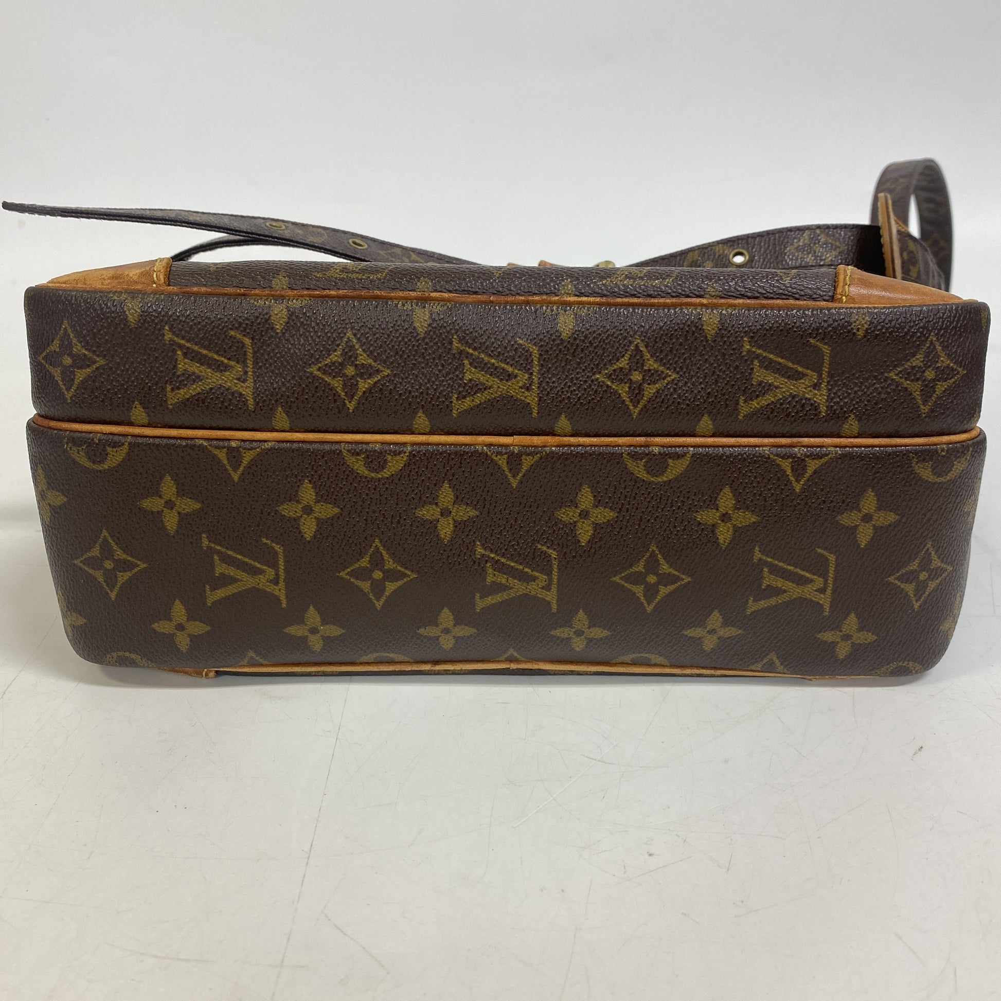 LOUIS VUITTON Louis Vuitton M45244 Monogram Nile Shoulder Bag Shoulder Bag