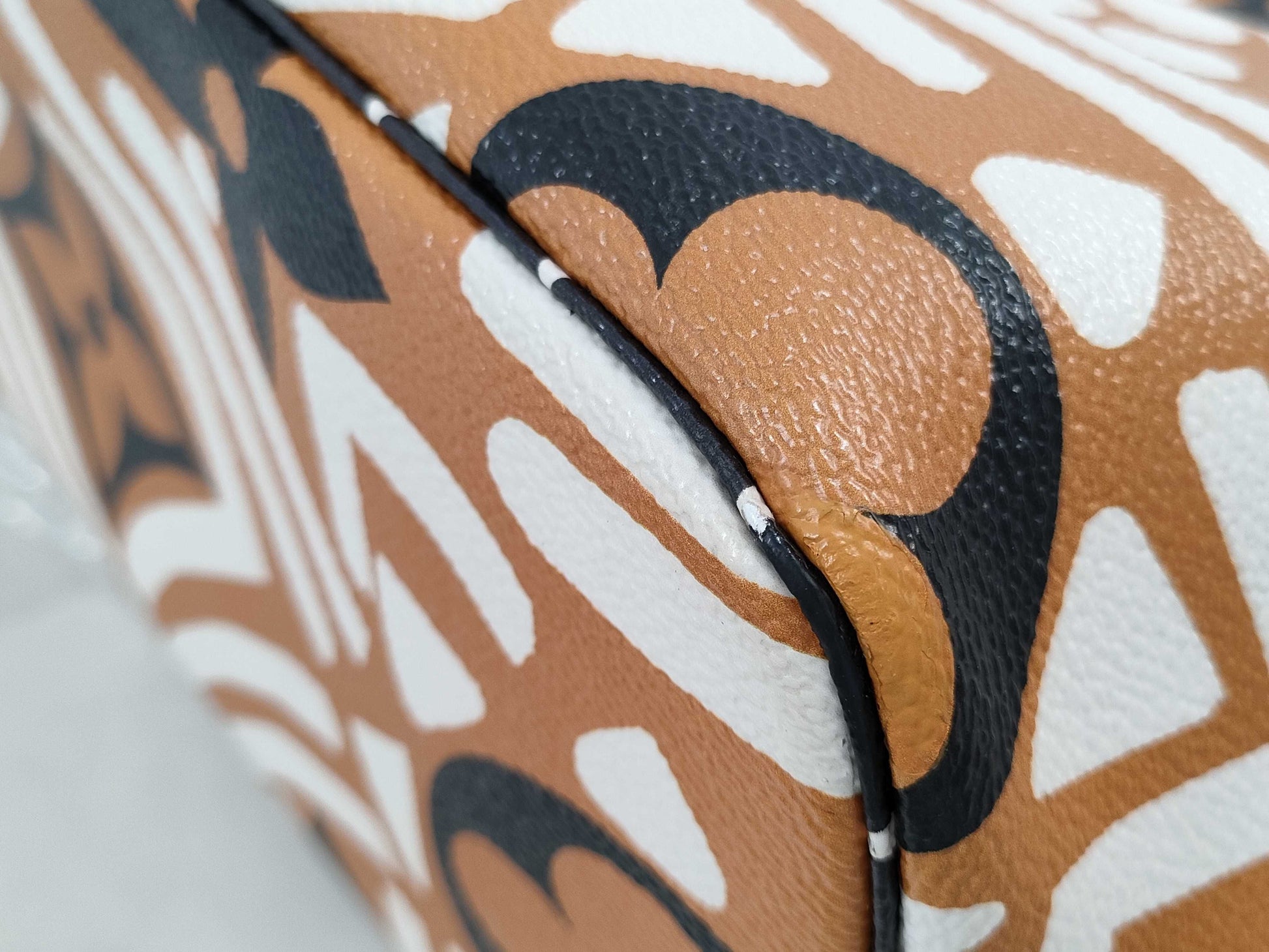 LOUIS VUITTON LV Crafty Neverfull MM M56584 Tote Bag
