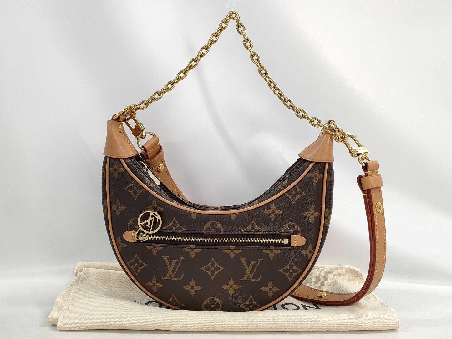 LOUIS VUITTON Monogram Loop M81098 Shoulder Bag