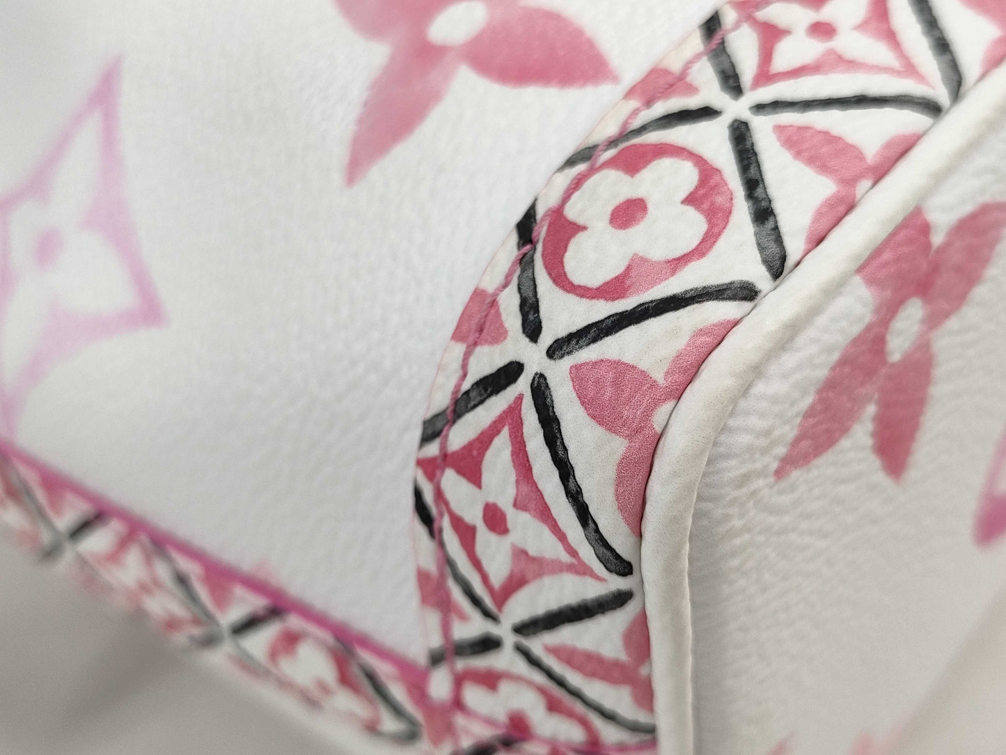 LOUIS VUITTON LV By the Pool Nano Noe M82386 Shoulder Bag