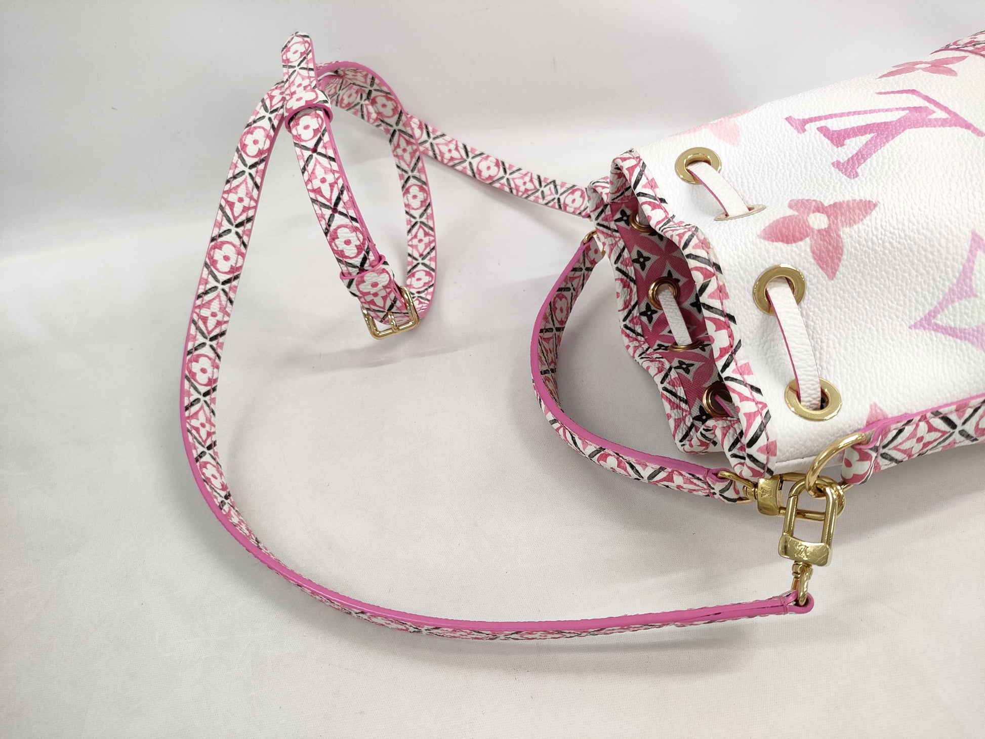 LOUIS VUITTON LV By the Pool Nano Noe M82386 Shoulder Bag