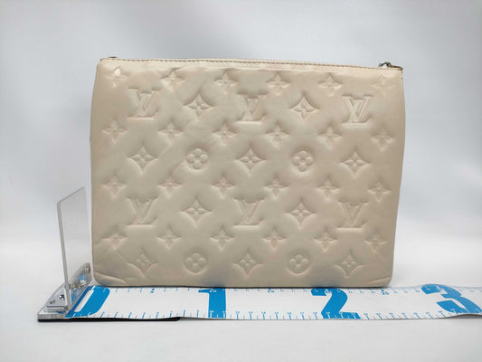 LOUIS VUITTON Pochette Coussin Shoulder Bag