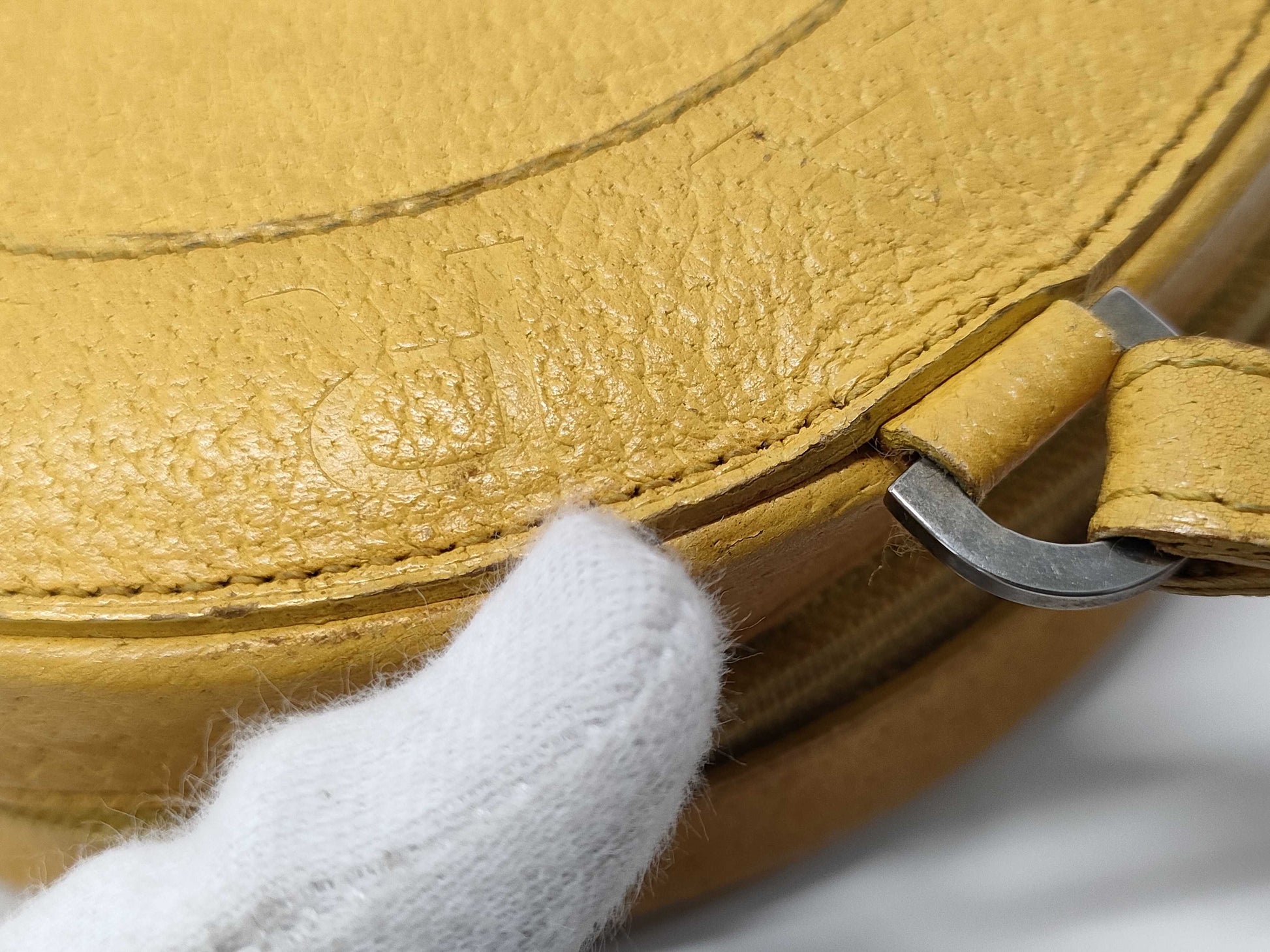 BVLGARI round shoulder bag