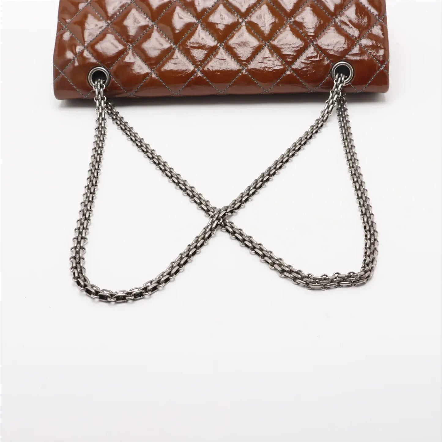 CHANEL Matelasse 2.55 Maxi Patent Leather Double Chain Shoulder Bag