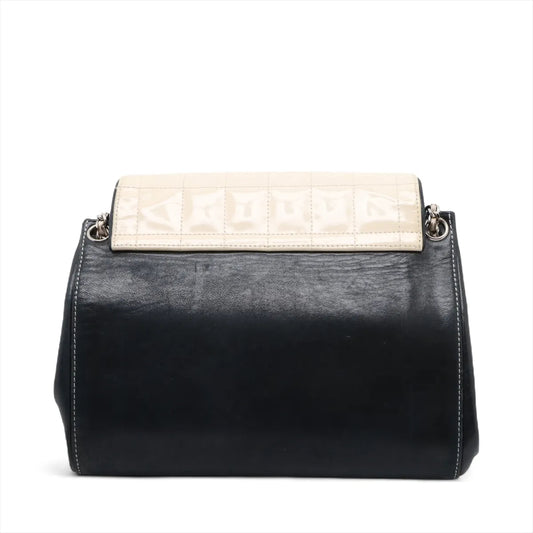CHANEL Chocolate Bar Patent Leather x Lambskin Chain Shoulder Bag 2.55 Series 6 Shoulder Bag