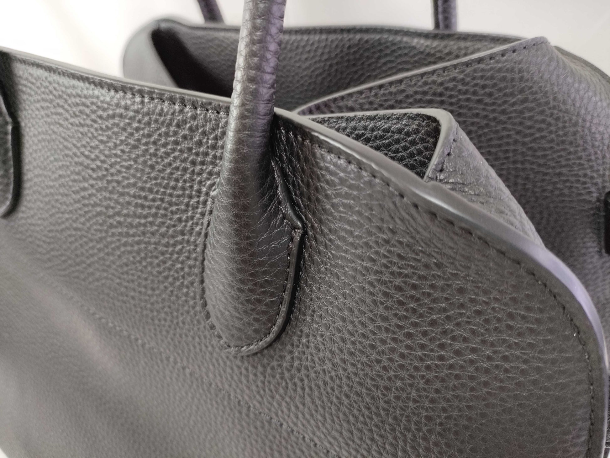 THE ROW Margaux 12 / 2-way shoulder bag, black, handbag
