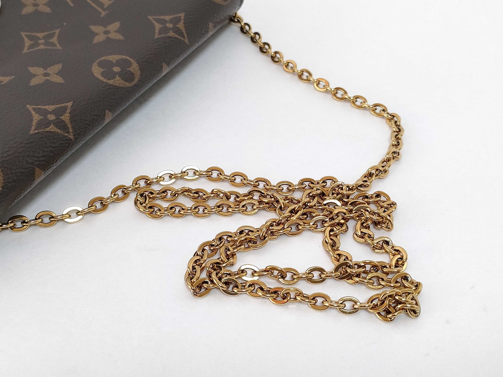 LOUIS VUITTON Monogram Portefeuille Flore Chain Fuchsia Chain Wallet M67404 Shoulder Bag
