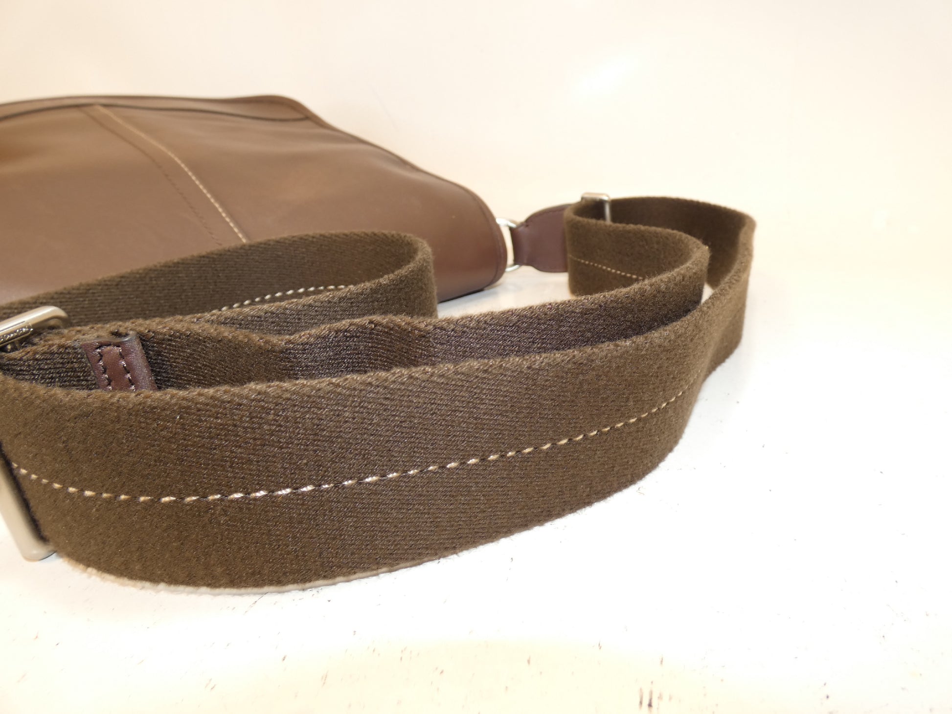 COACH Leather Dark Brown Shoulder Bag