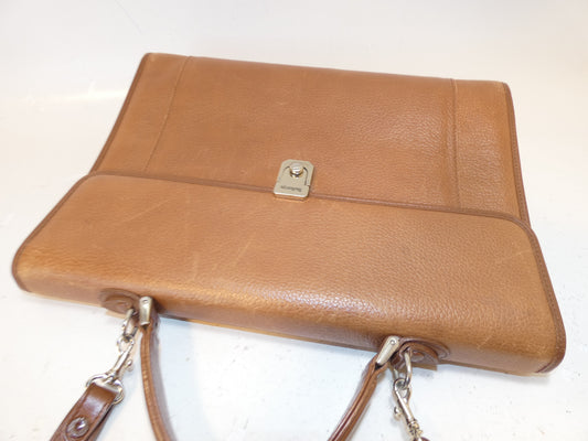 Burberry's 2-way leather brown hand and shoulder bag